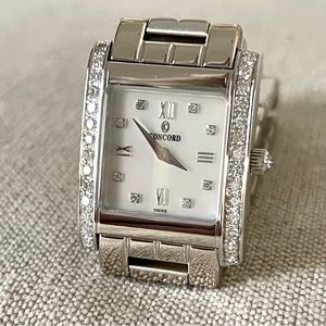 Ladies Concord La Tour watch, 14K white gold, diamond bezel